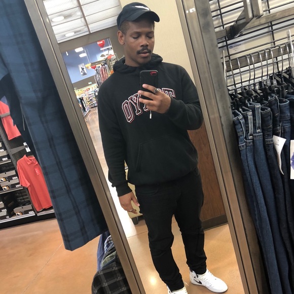 Meet your Posher, Darius - Picture 2 of 7